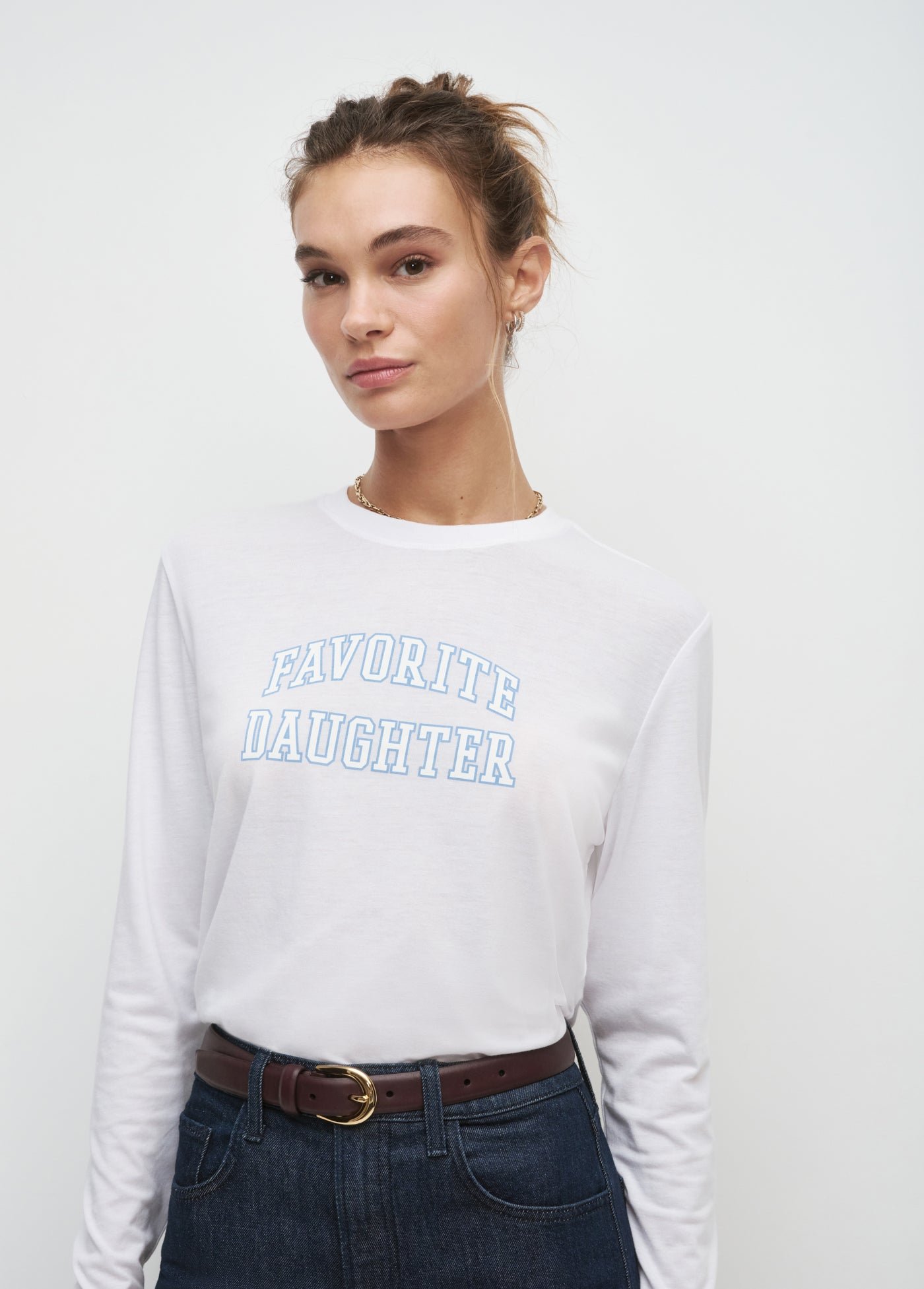 fgq3fd3126_white_light_blue_fcanpp5994_pepper_0019 THE CROPPED COLLEGIATE LONG SLEEVE TEE - Image 1