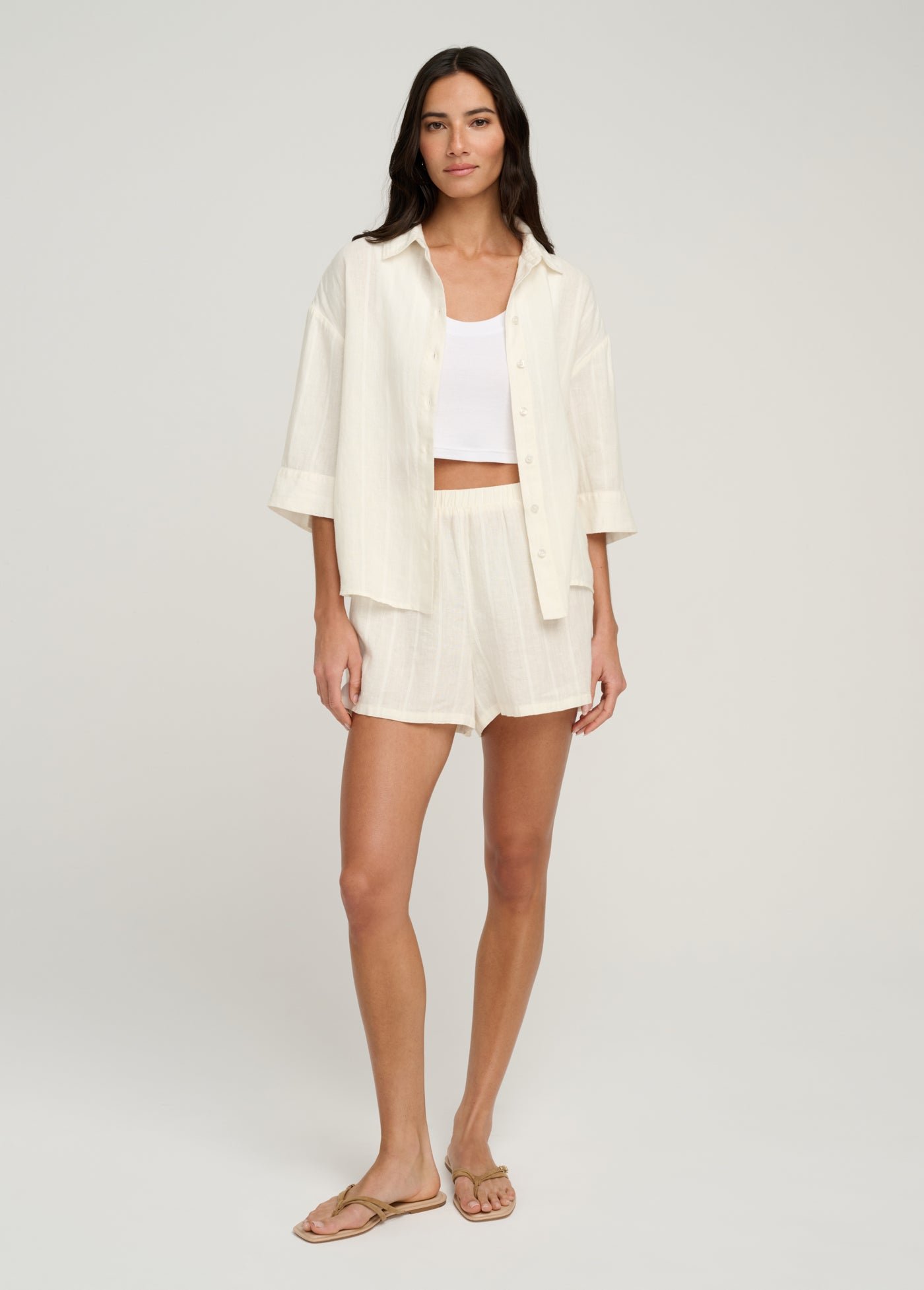 fml2oc1140_cream_fhdgrt5028_white_fml2es8663_cream_043_447a1af3-ad73-4d23-b9fd-690672699ca8 THE OFF DUTY SHORTS - Image 1